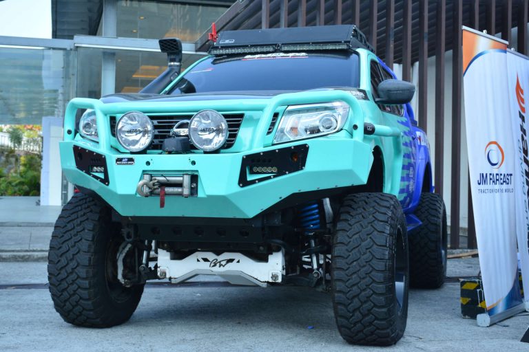 Custom Truck Suspension: What You Need to Know